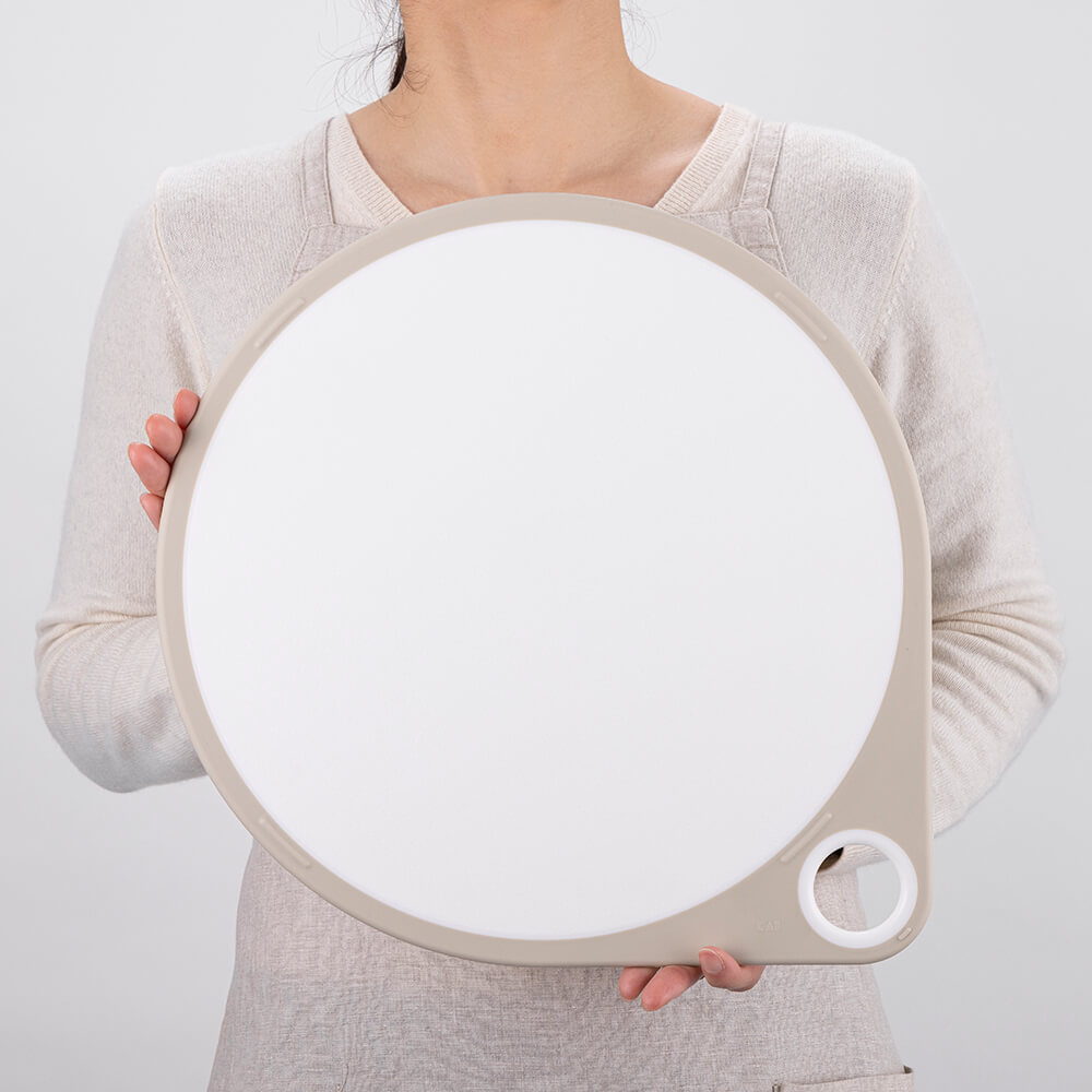 【生活応援キャンペーン対象商品】まるいまな板３５ｃｍ　ホワイト